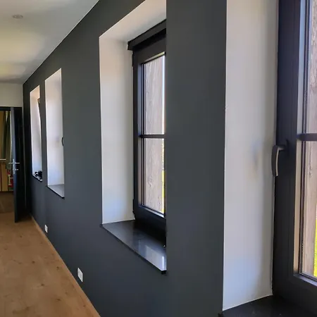 De Trussogne * ウイエ